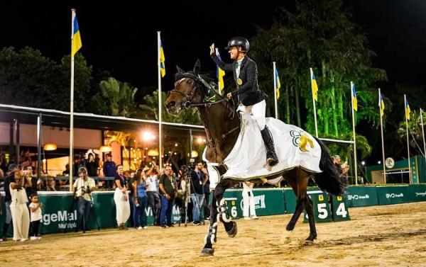 Luciana Lóssio e Lady Louise JMen conquistam o GP